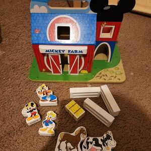 Mickey Mouse Clubhouse Wooden Barn Set